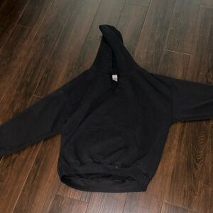 80s Gildan Distressed Hoodie